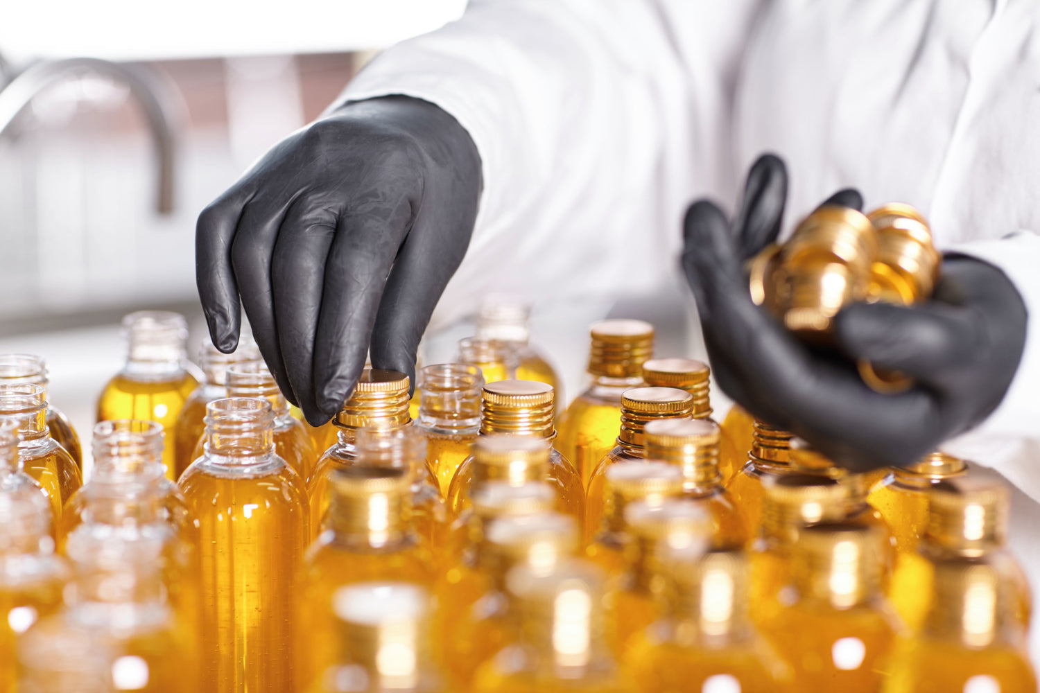 How Premium Perfumes Are Made — Inside the Process